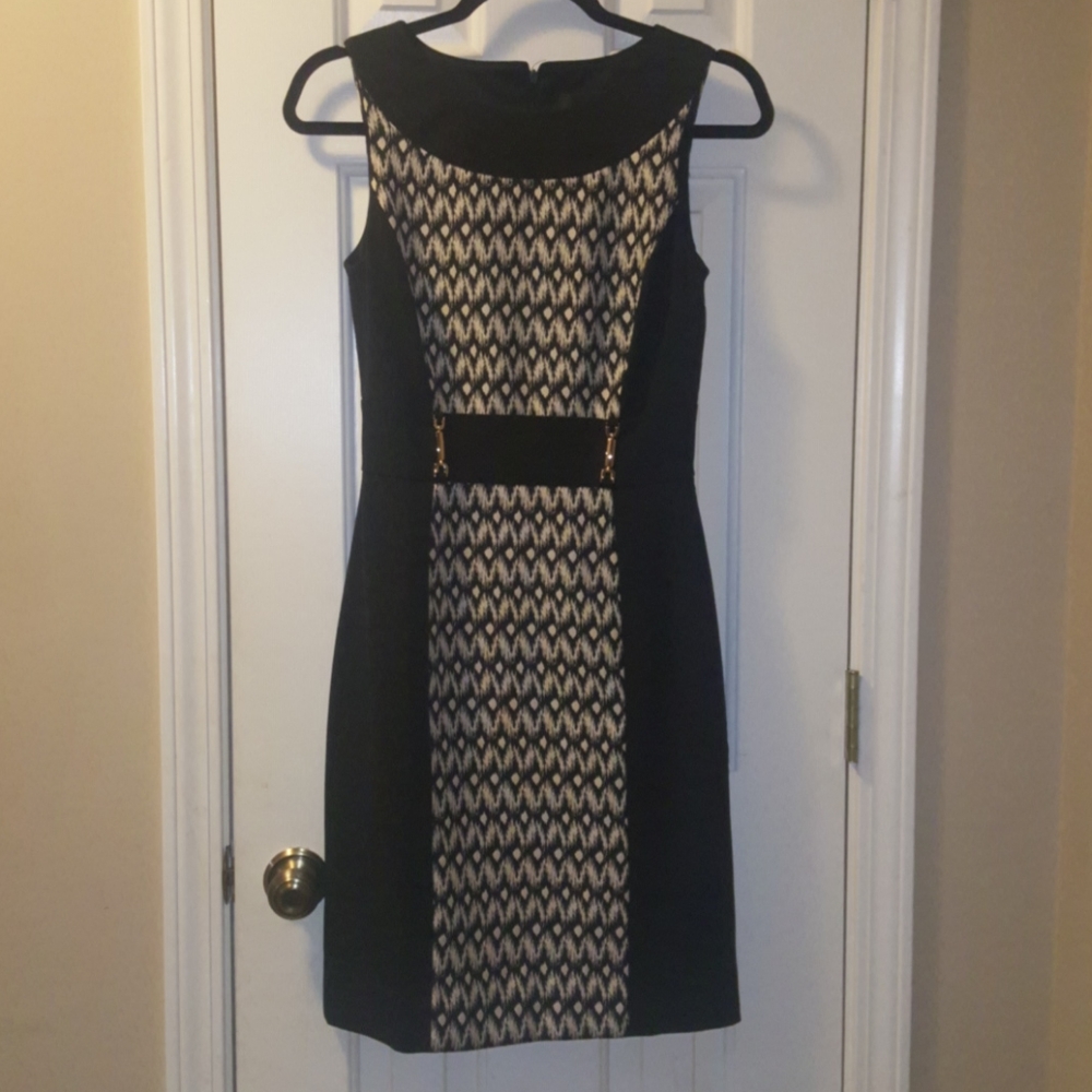 New Size 2 Chelsea Rose Dress